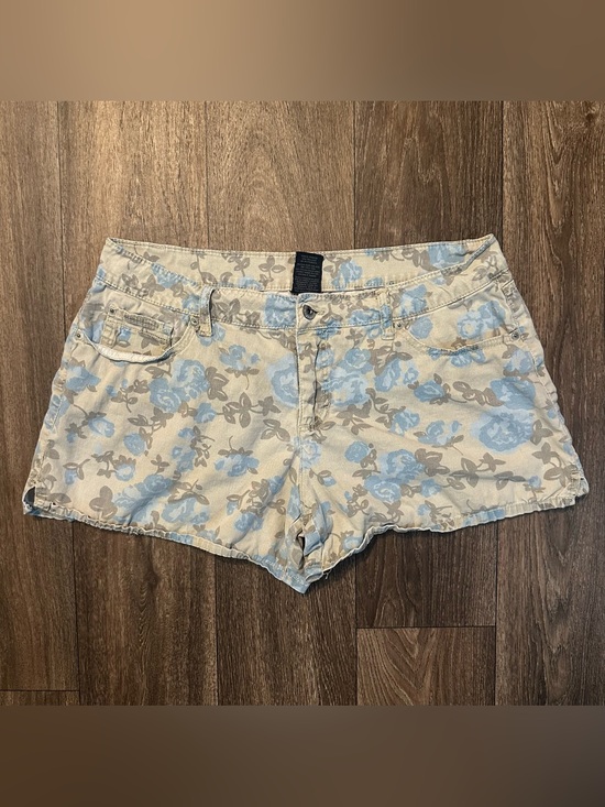 Faded Glory Pants - Y2K 2000’s blue floral shorts Sz 14 by faded glory